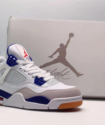 Air Jordan 4 Sapphire